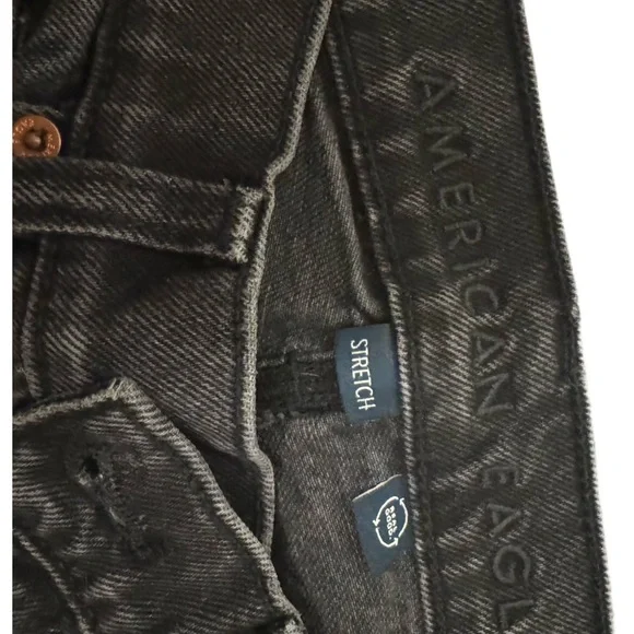American Eagle Outfitters Y2K
Black Straight Leg Jeans - Picture 4 of 5